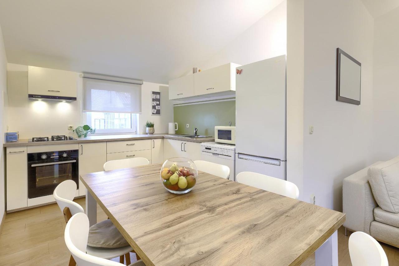 Homestay Pula Eksteriør billede